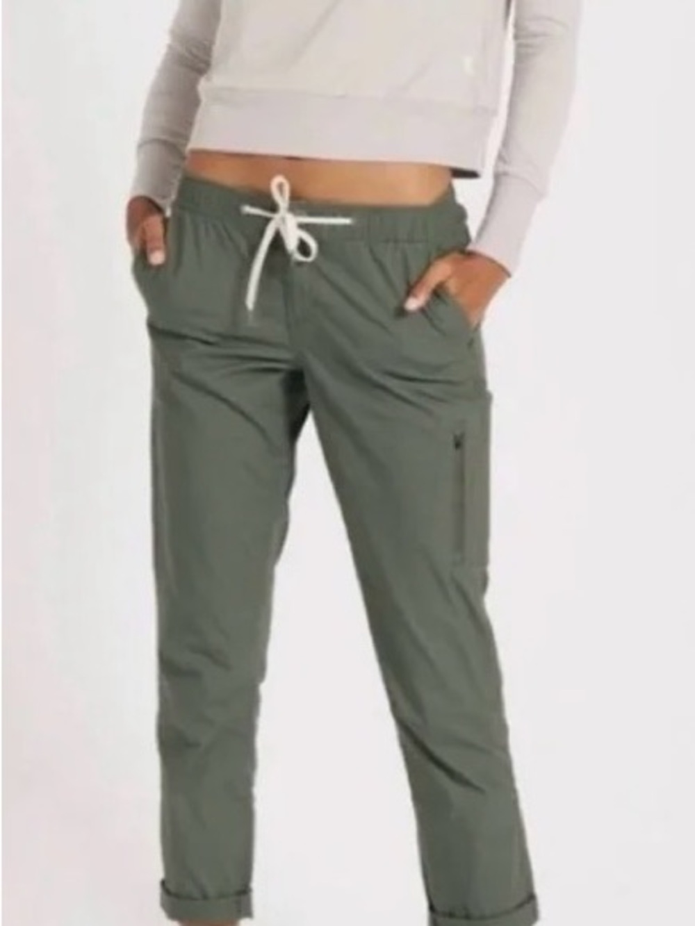Vuori Olive Green Drawstring Cargo Ripstop Pants - Women size small